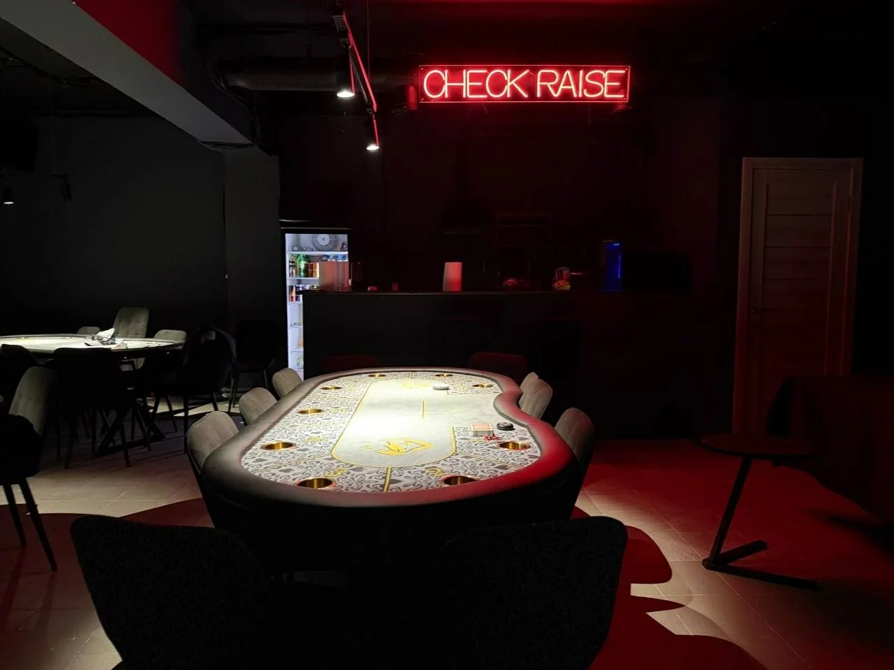 Check-Raise Poker Club