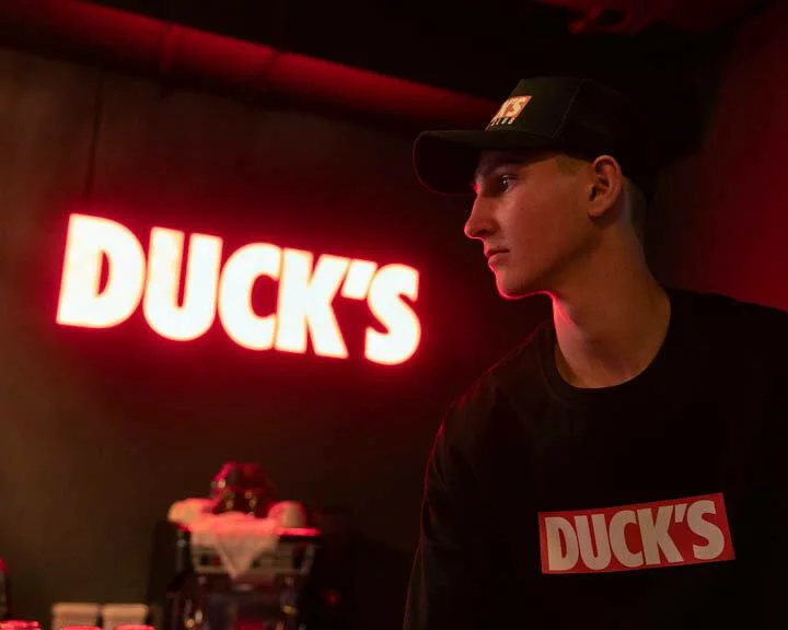 DUCK’S POKER CLUB