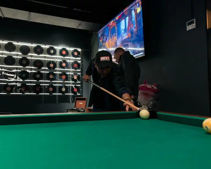 DUCK’S POKER CLUB