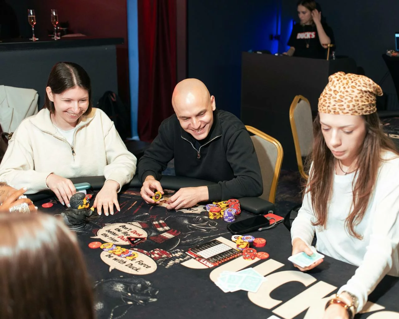 DUCK’S POKER CLUB