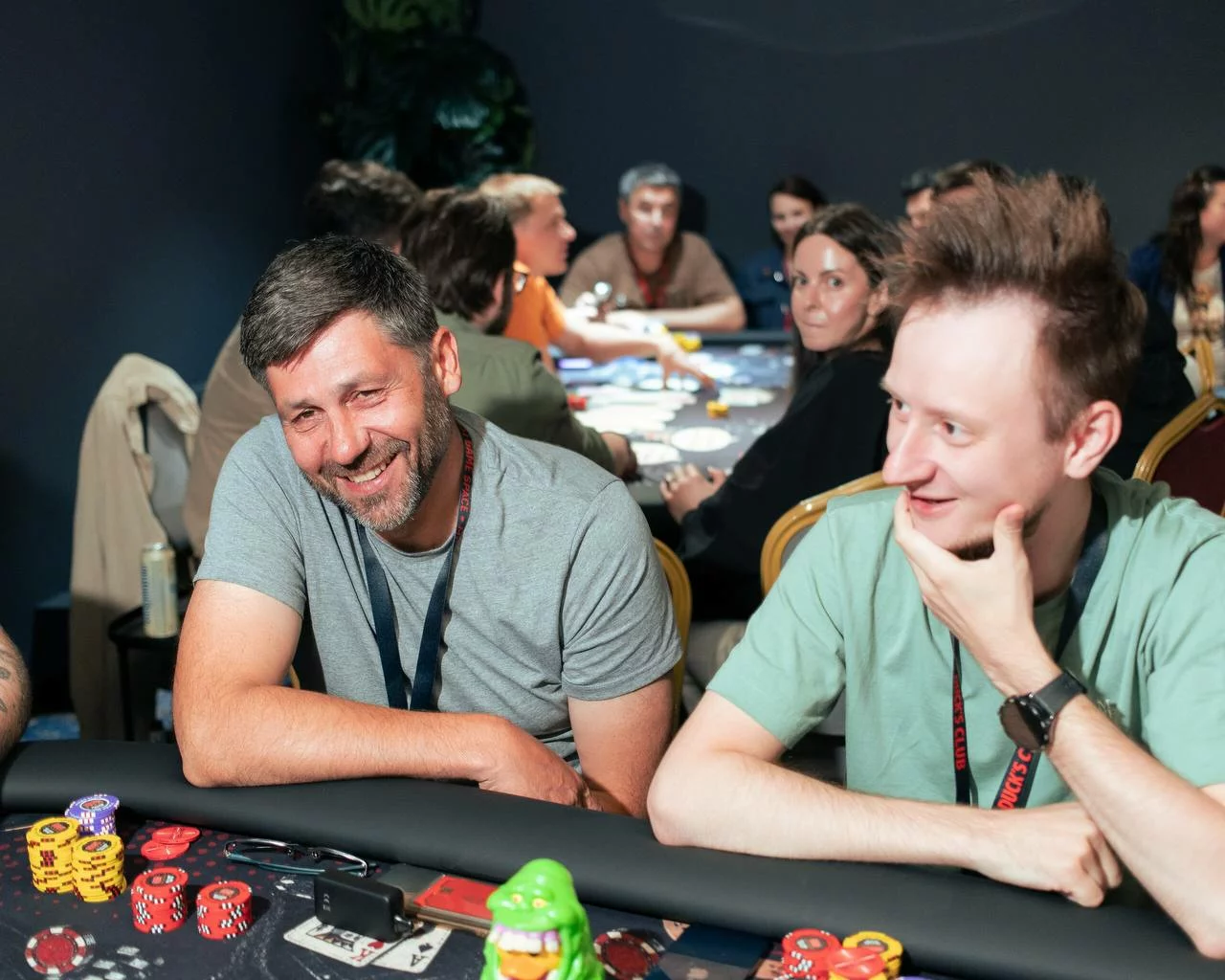 DUCK’S POKER CLUB