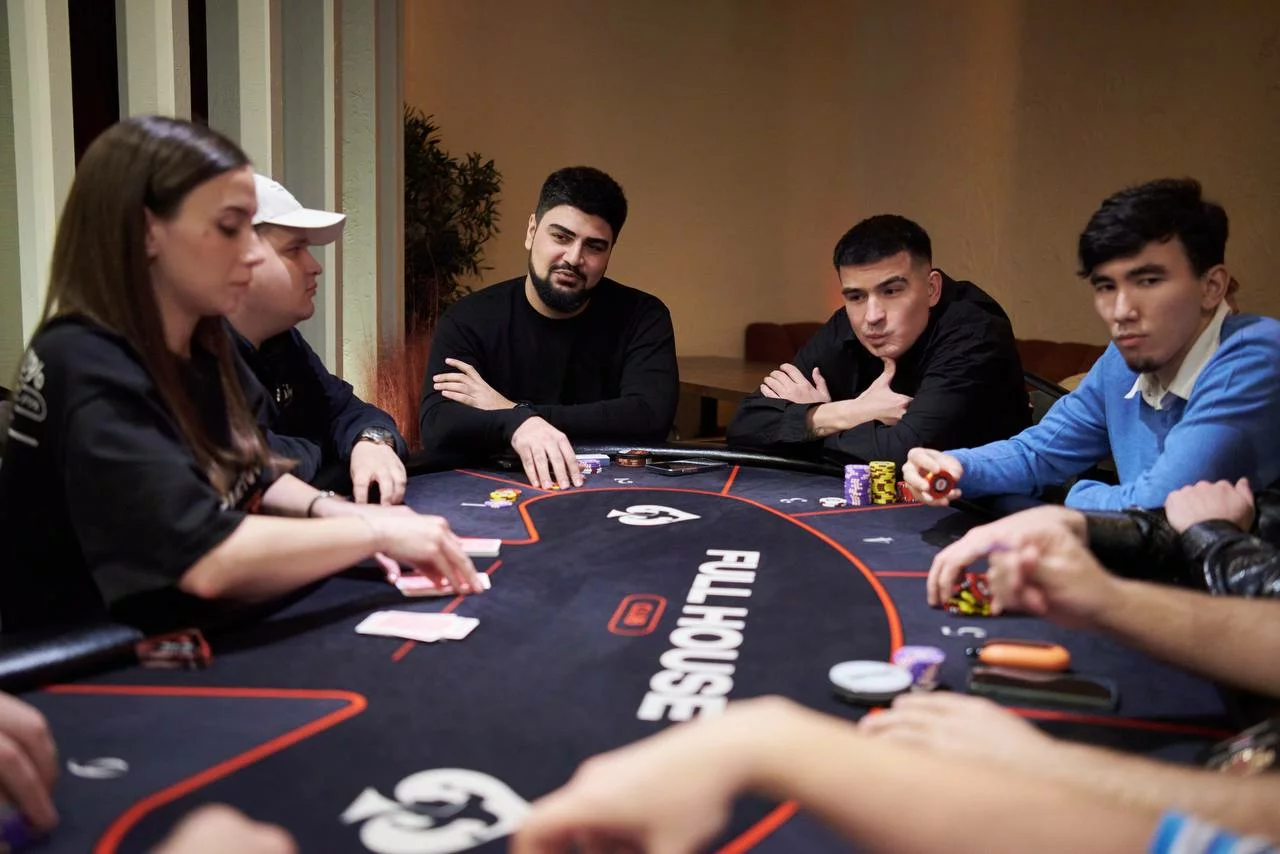 FULL HOUSE CLUB | Новосибирск