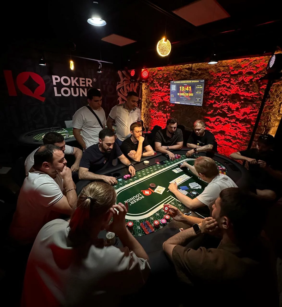 IQ.POKER LOUNGE