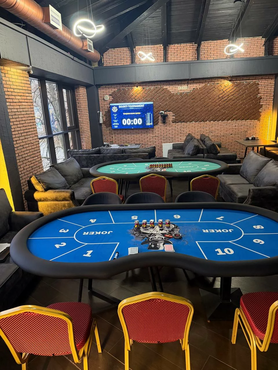 Joker Poker Club в Дзержинском