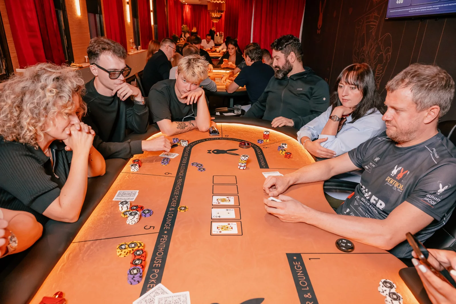 PENTHOUSE Poker & Lounge