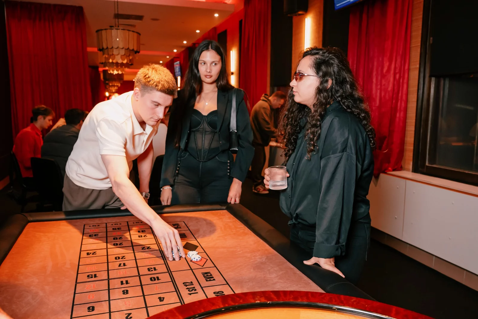 PENTHOUSE Poker & Lounge