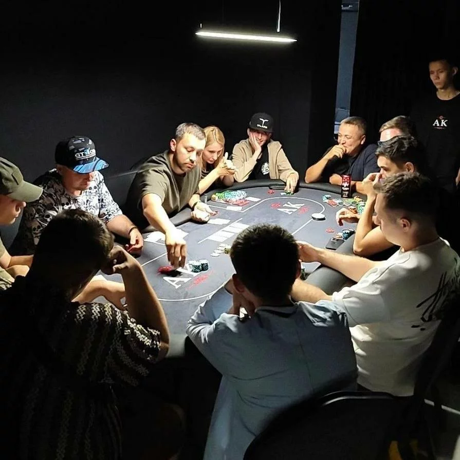 Покер клуб «АК»