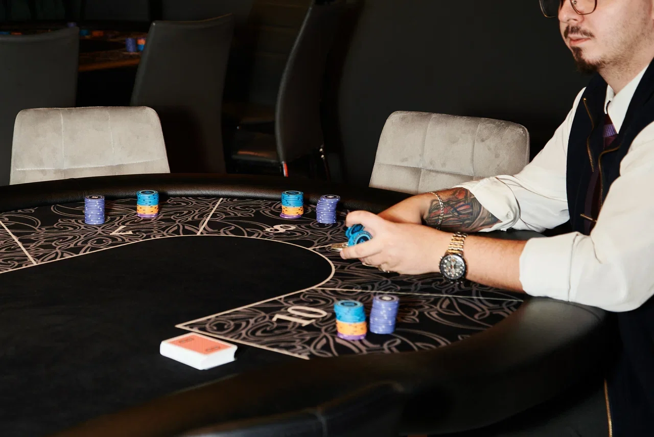 Poker Room