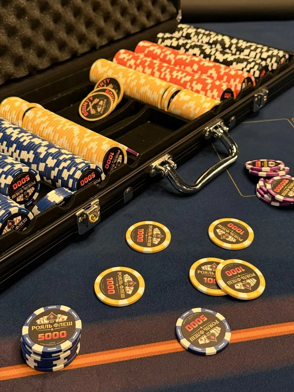 Royal Flush Poker Club