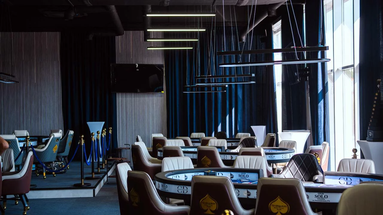Royal Poker Club GLK