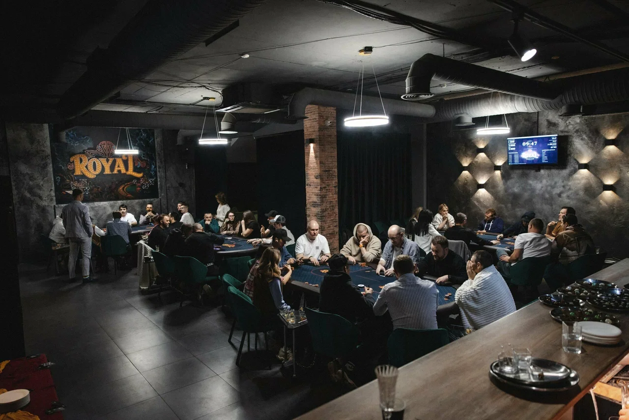 ROYAL покер&lounge